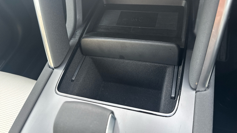 Land Rover Discovery Sport 1.5 P270e Dynamic SE 5dr Auto [5 Seat] Station Wagon